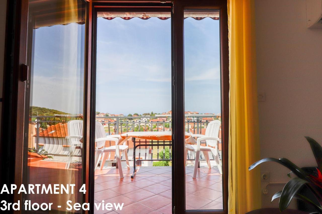 Beautiful Sea View Apartments - Niko Ceko Vrsar Εξωτερικό φωτογραφία