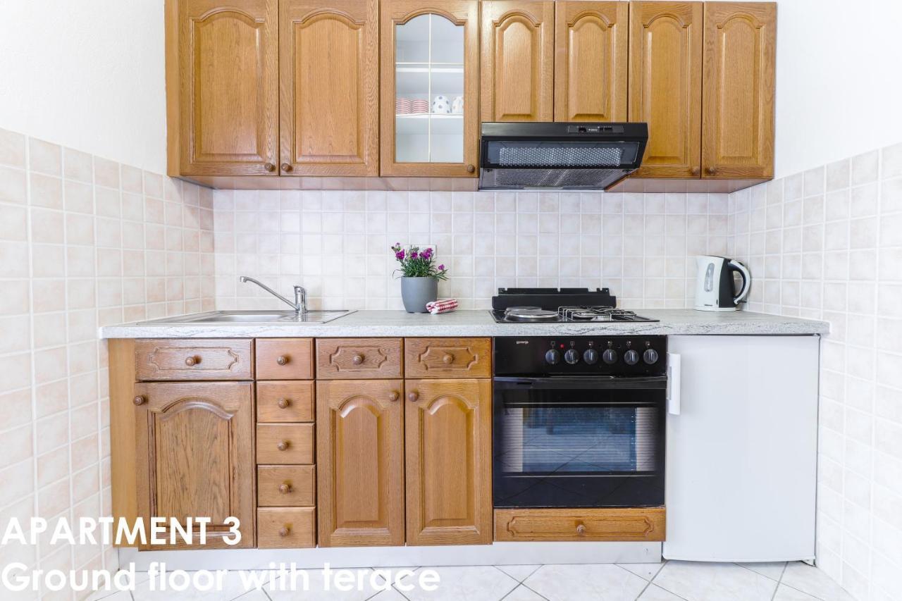 Beautiful Sea View Apartments - Niko Ceko Vrsar Εξωτερικό φωτογραφία