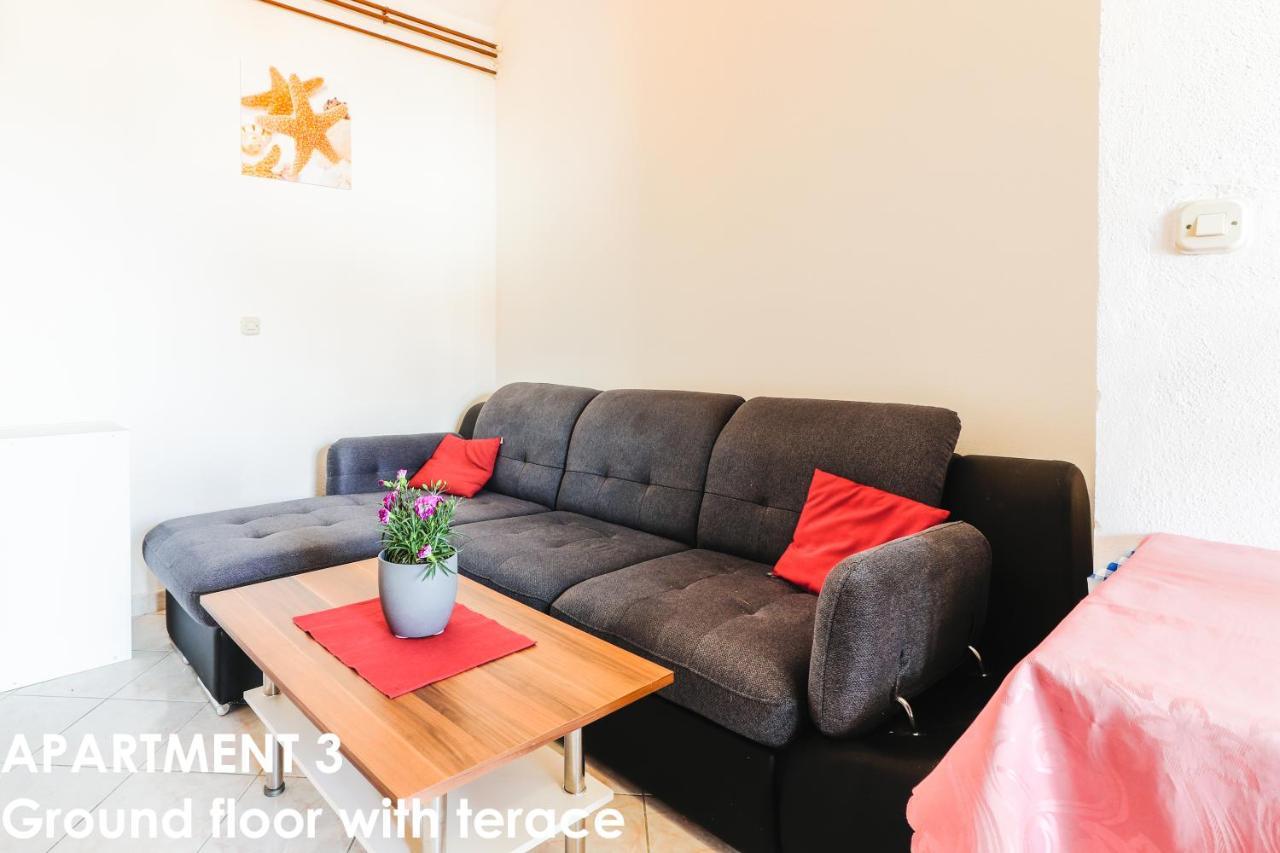 Beautiful Sea View Apartments - Niko Ceko Vrsar Εξωτερικό φωτογραφία